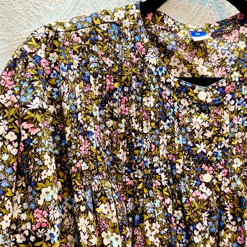 Old Navy Floral Cotton Pintuck Blouse Sz 2X - Picture 4 of 9